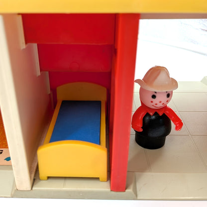 Village 997 Playset - Fisher Price Little People