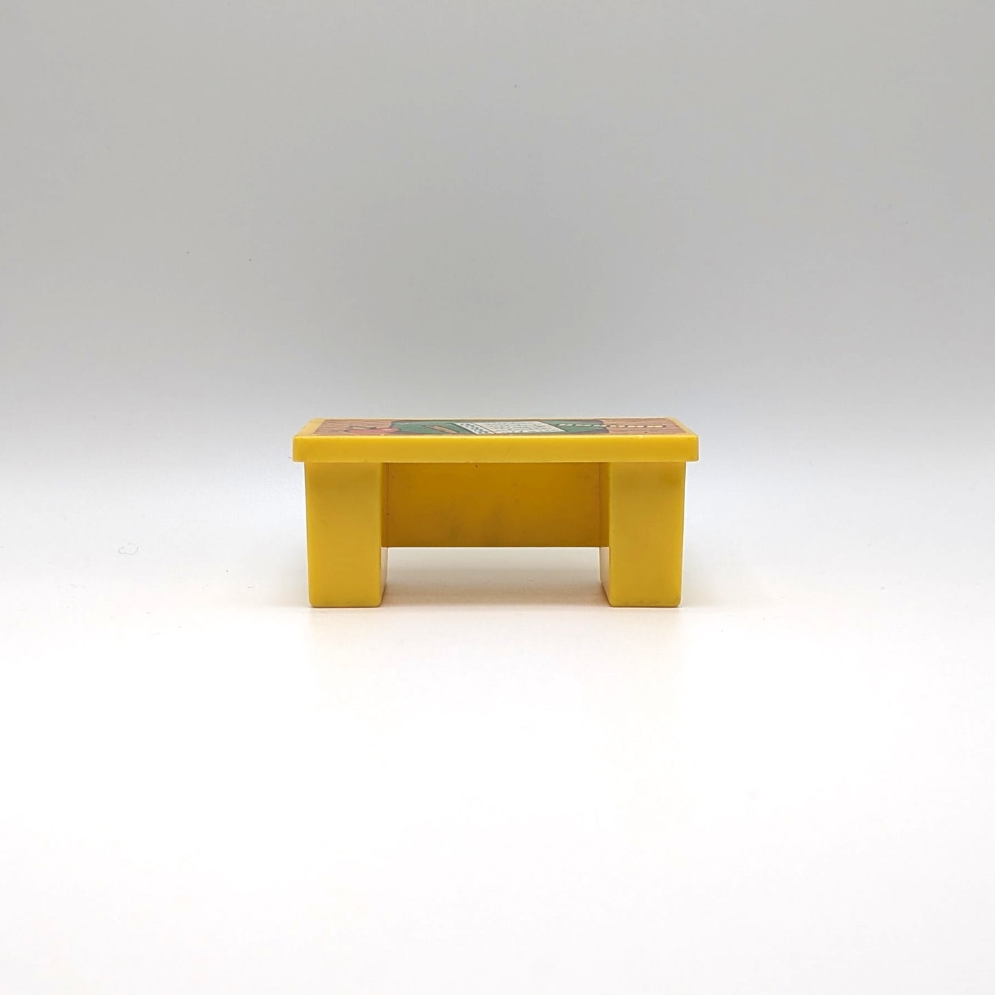 Teacher Desk Yellow - Fisher Price Little People