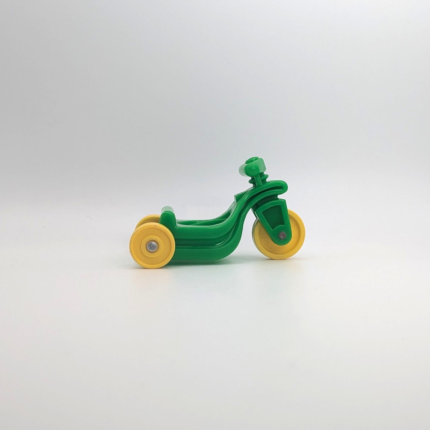 Tricycle Green - Fisher Price Little People
