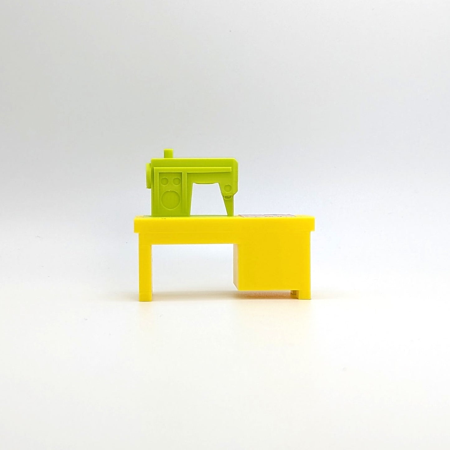 Sewing Machine 3D Printed Custom - Yellow/Green - Compatible with Little People