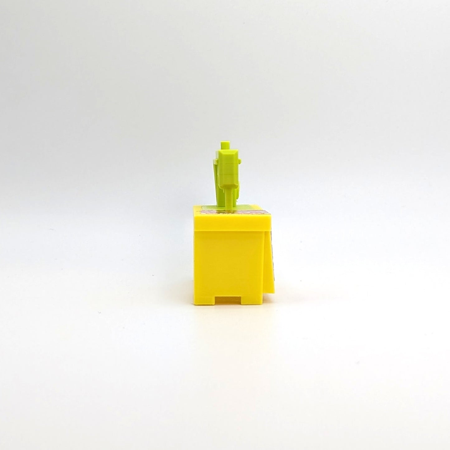 Sewing Machine 3D Printed Custom - Yellow/Green - Compatible with Little People
