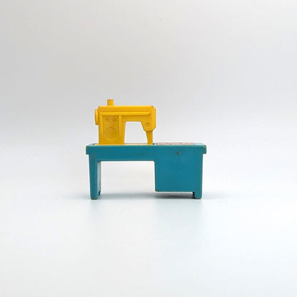 Sewing Machine - Turquoise/Yellow - Fisher Price Little People