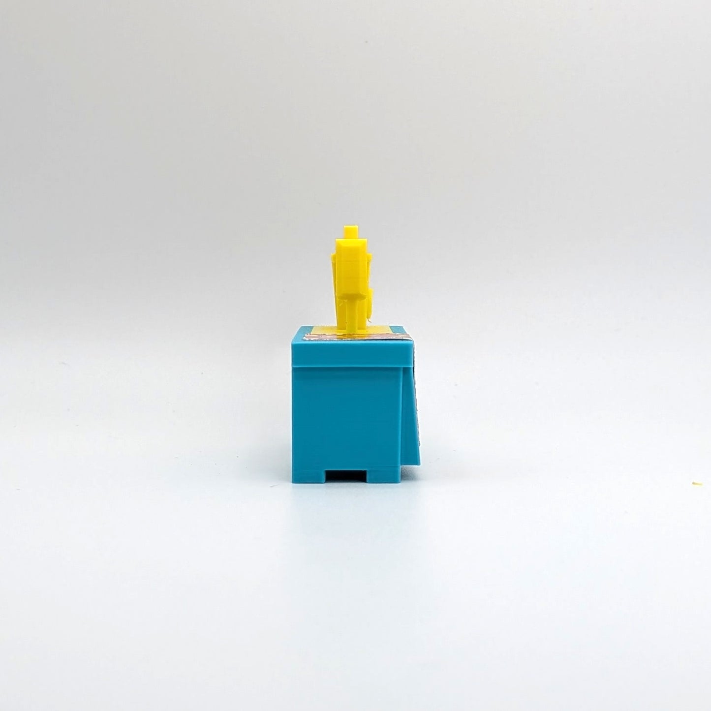 Sewing Machine 3D Printed Custom - Turquoise/Yellow - Compatible with Little People