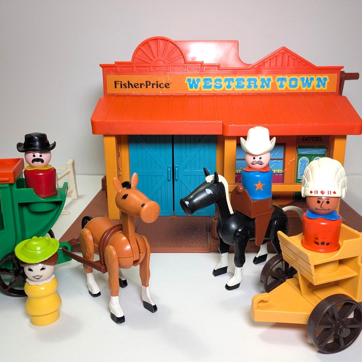 Western Town 934 Playset - Fisher Price Little People