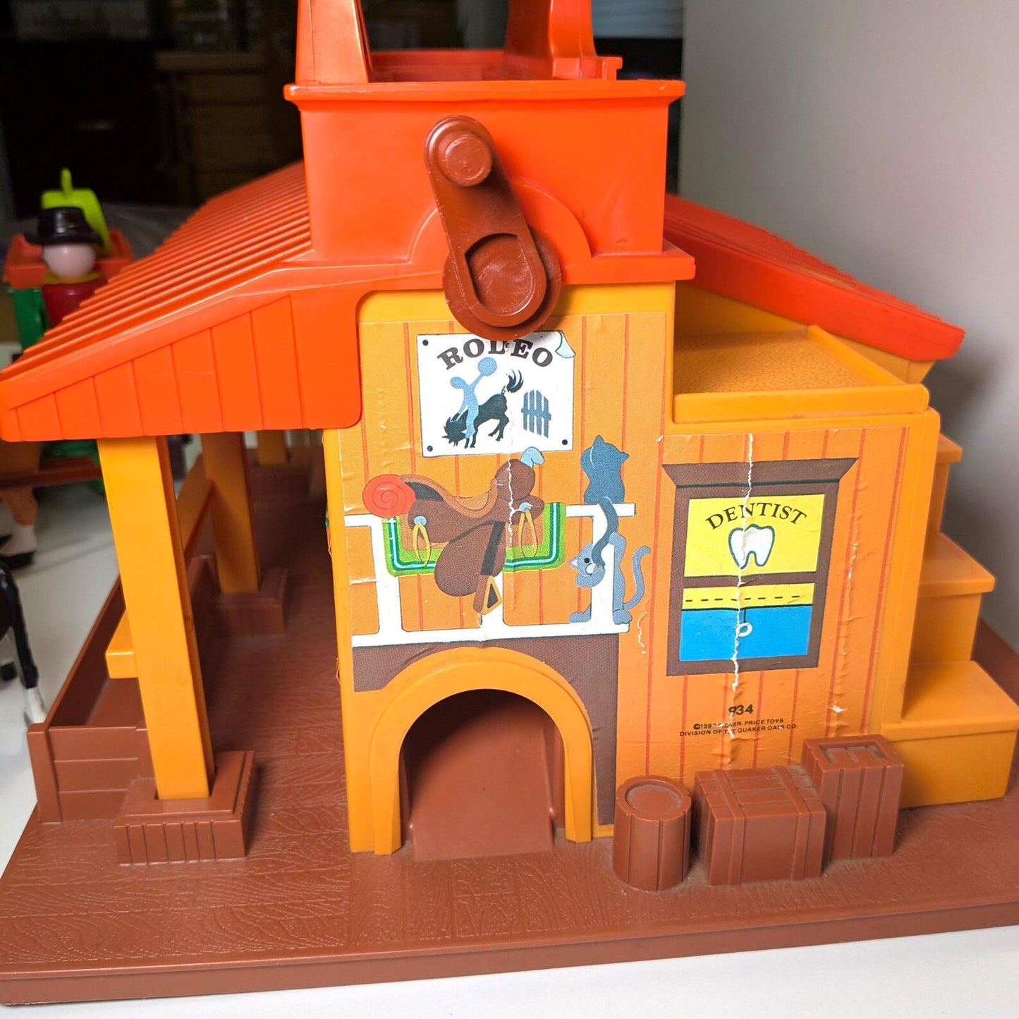 Western Town 934 Playset - Fisher Price Little People